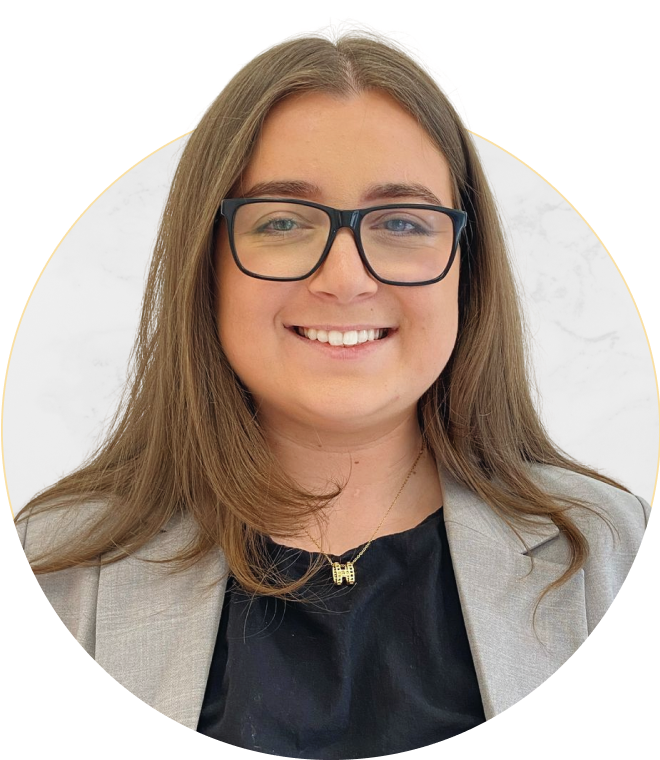 Headshot of Olivia Roberts Aston, Front of House